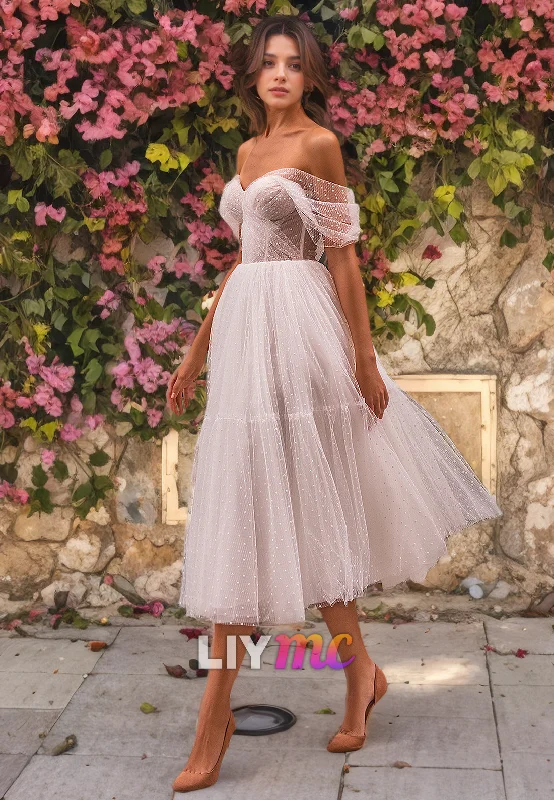 Off-Shoulder Strapless Tulle A-Line Beach Wedding Dress